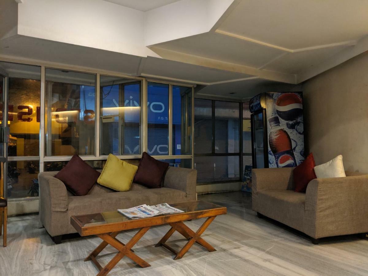 Aashraya Hotel ไมซอร์ ภายนอก รูปภาพ