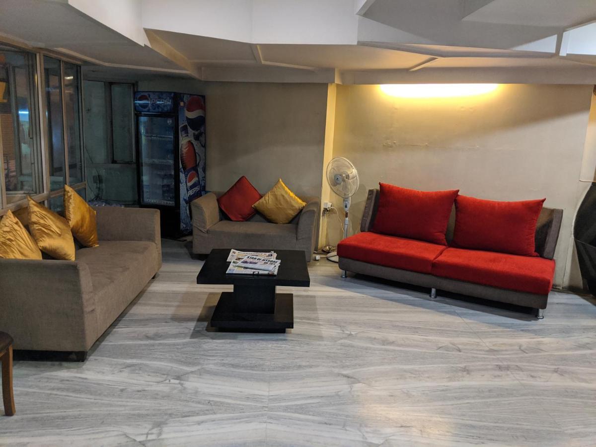 Aashraya Hotel ไมซอร์ ภายนอก รูปภาพ